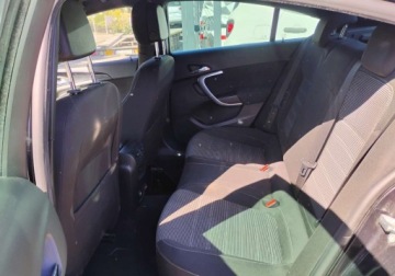 Opel Insignia I Sedan Facelifting 2.0 CDTI ECOFLEX 140KM 2014 Opel Insignia 2014r, 2.0CDTI. Uszkodzony tyl. Jezdzi. 2.0 Diesel 140KM, zdjęcie 8