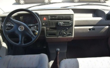 Volkswagen Caravelle T4 1999 Volkswagen Transporter 1.9D 9- Osobowy Pancerny Silnik Sprowadzony Oplacony, zdjęcie 31