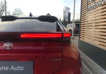Toyota C-HR II SUV 1.8 Hybrid 140KM 2025 Toyota C-HR Toyota C-HR 1.8 Hybrid Executive 1.8 Hybryda 140KM, zdjęcie 9