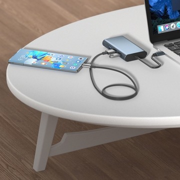 2311 8 in 1 USB-C / Type-C to USB HUB Adapter