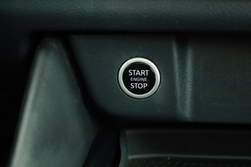 Nissan Qashqai III Crossover 1.3 DIG-T MHEV 158KM 2022 Nissan Qashqai 1.3 DIG-T MHEV, Salon Polska, zdjęcie 13