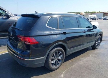 Volkswagen Tiguan II 2022 Volkswagen Tiguan 2022, 2.0L, SE, po gradobiciu 2.0 Benzyna 184KM, zdjęcie 6