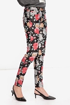 Guess rurki skinny spodnie w kwiaty W25 XS/S