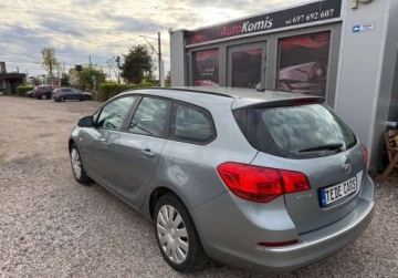 Opel Astra J Sports Tourer Facelifting 1.6 Twinport ECOTEC 115KM 2013 Opel Astra 1 wlasciciel, auto bezwypadkowy, NISKI POTWIERDZONY PRZEBIEG, zdjęcie 6