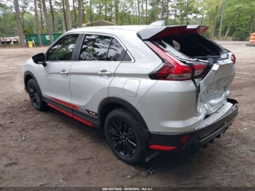 Mitsubishi Eclipse Cross 2024 Mitsubishi Eclipse Cross Ralliart S-Awc 2024 1.5l 1.5 Benzyna 152KM, zdjęcie 3