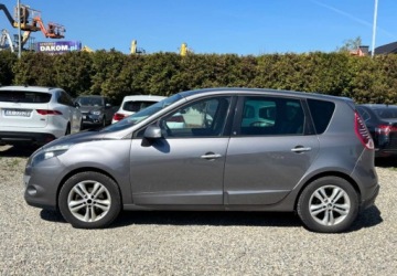 Renault Scenic III Van 1.6 dCi S&amp;S eco2 130KM 2011 Renault Scenic 2011 r. 1.6 Diesel 131KM, zdjęcie 2