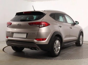 Hyundai Tucson III SUV 2.0 CRDI 136KM 2016 Hyundai Tucson 2.0 CRDi, Salon Polska, Klima, zdjęcie 4