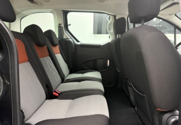 Peugeot Partner II Tepee Facelifting 2015 1.6 BlueHDi 100KM 2016 Peugeot Partner Navi Klima Led Zamiana Raty Gwarancja 1.6 Diesel 100KM, zdjęcie 17