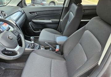 Suzuki 2025 Suzuki Vitara Premium Plus 1,4 mild Hybrid 2WD 6MT WHITE PEARL 2025 1.4, zdjęcie 17