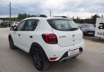 Dacia Sandero II Hatchback 5d Facelifting 0.9 TCe 90KM 2017 Dacia Sandero Stepway Dacia Sandero Stepway TC..., zdjęcie 4