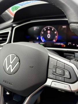 Volkswagen T-Roc I SUV Facelifting 1.5 TSI ACT 150KM 2025 Volkswagen T-Roc T-ROC R-LINE 1.5 TSI 150 KM DSG ACC Kamera Navi Hak, zdjęcie 11