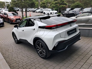 Toyota C-HR II SUV 2.0 Hybrid Dynamic Force 197KM 2024 Toyota C-HR 2.0 Hybrid Executive Toyota C-HR 2.0 H, zdjęcie 4