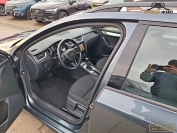 Skoda Octavia III Kombi Facelifting 1.6 TDI 115KM 2019 Skoda Octavia 1,6 TDI DSG navi alu kamera grz.fot elektryka oplacony 1.6, zdjęcie 9