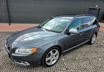 Volvo V70 III Kombi 2.5 T 231KM 2010 Volvo V70 Rezerwacja R-DESIGN 2,5 FT 231KM 2.5 Benzyna 231KM, zdjęcie 31
