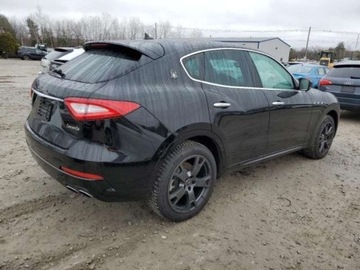 Maserati Levante 2019 Maserati Levante 2019, 3.0L, 4x4, porysowany lakier 3.0 Benzyna 345KM, zdjęcie 2