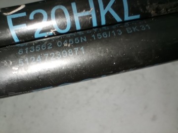 BMW 1 F20 F21 2013 VZPĚRA/TLAKOVAČ VZPĚRY/TLAKOVAČE TLUMIČ KRYT KUFRU KOMPLET