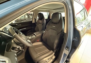 Hongqi HS3 1.5T 169KM 2025 Hongqi HS3 1.5T FWD 156 KM Leasing od 101 1.5 Benzyna 169KM, zdjęcie 7