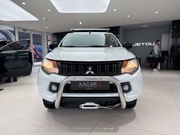 Mitsubishi L200 V Club Cab 2.4 154KM 2019 Mitsubishi L200 DC Invite Wyciagarka Hak Salon Polska FV23 1 wlascici, zdjęcie 5