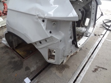 ЗАД ЧЕТВЕРТЬ ЛЕВАЯ ПРАВАЯ ЗАДНЯЯ РЕМЕНЬ СТЕНА ПОЛА ВАННА SKODA KAROQ 17-57A