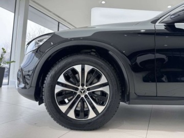 Mercedes GLC C253 SUV Facelifting 2.0 200d 163KM 2020 Mercedes-Benz GLC 200d 4 Matic Kamera cofania Nawigacja LED Salon Pols, zdjęcie 17