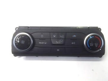 FORD FIESTA MK8 Panel nawiewu klimatyzacji 17r.
