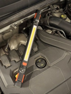 АККУМУЛЯТОРНАЯ ЛАМПА YATO ДЛЯ МАСТЕРСКОЙ СВЕТОДИОДНАЯ 10ВТ 1000ЛМ ПОД КАПОТ С МАГНИТОМ