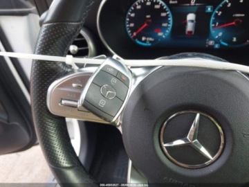 Mercedes GLC C253 2021 Mercedes-Benz GLC 2021 MERCEDES-BENZ GLC 300 4MATIC COUPE 2.0 Benzyna 255KM, zdjęcie 10
