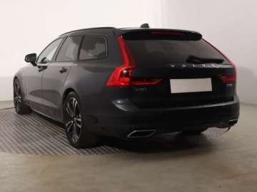 Volvo V90 II Kombi 2.0 T8 390KM 2019 Volvo V90 T8 Twin Engine AWD, 4X4, Automat, zdjęcie 3