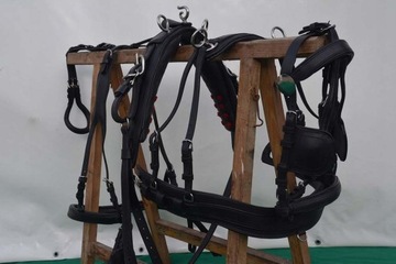 ОДИНАРНАЯ ШПОКА ПОНИ, ПРОФИЛИРОВАННАЯ ГРУДКА