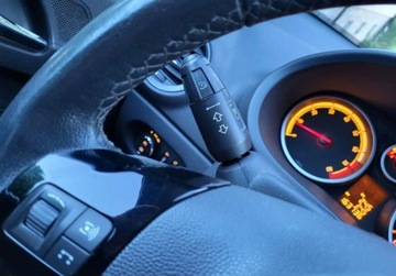 Opel Corsa D Hatchback 1.4 Twinport ECOTEC 100KM 2010 Opel Corsa 1.4I Zadbane Bagaznik na Rowery 1.4 Benzyna 100KM, zdjęcie 22