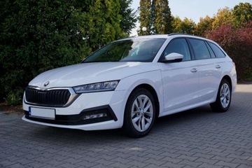 Skoda Octavia IV Kombi 1.0 TSI 110KM 2020 Skoda Octavia CarPlayAA, kamera, isofix, salon PL, LaneAssist, klima 2stre, zdjęcie 3