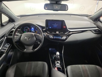 Toyota C-HR I Crossover Facelifting 1.8 Hybrid 122KM 2022 Toyota C-HR 1.8 Hybrid GPF GR Sport 1.8 Hybrid GPF, zdjęcie 2