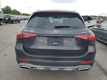 Mercedes GLC C254/X254 2023 Mercedes-Benz GLC 300 4Matic 2023 2.0l 2.0 Benzyna 255KM, zdjęcie 2