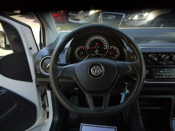 Volkswagen up! Hatchback 5d Facelifting 1.0 60KM 2019 Volkswagen Up! 1.0 Stan b.dobry 1wł klima, zdjęcie 22