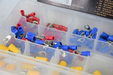 Zestaw konektorów i złączek ze szczypcami 175 szt.