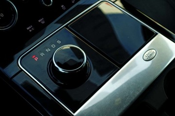 Land Rover Range Rover Velar SUV 2.0 Si4 250KM 2019 Land Rover Range Rover Velar R-Dynamic, Virtual, Klimatyzacja 2stref, kame, zdjęcie 25