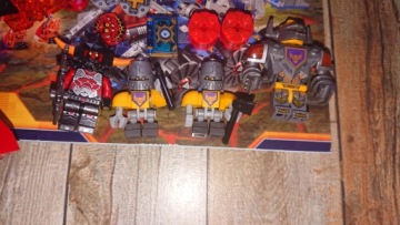 Lego 70322 Nexo Knights Перевозчик башни Эксла