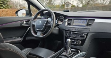 Peugeot 508 I Sedan Facelifting 2.0 BlueHDi 180KM 2015 Peugeot 508 BlueHDi 180 kM GT LED/Szyberdach/JBL, zdjęcie 17