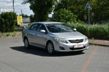 Toyota Corolla X Sedan 1.6 Valvematic 132KM 2009 Toyota Corolla 1.6Benzyna VVT-i 132KM 2009r. SALON, zdjęcie 8