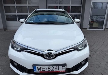 Toyota Auris II Touring Sports Facelifting 1.4 D-4D 90KM 2015 Toyota Auris Salon Polska. Serwis ASO, FV-VAT 23 1.4 Diesel 90KM, zdjęcie 16