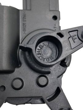 MOTOREK REGULACE RADIÁTORU TOUAREG Q7 TRANSPORTER T5 T6 7L0907511AJ