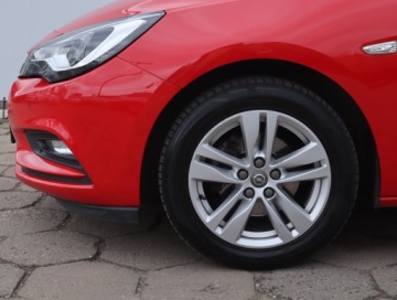 Opel Astra K Hatchback 5d 1.4 Turbo 150KM 2019 Opel Astra 1.4 T, Salon Polska, Serwis ASO, zdjęcie 14