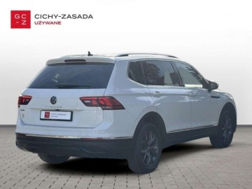 Volkswagen Tiguan Allspace SUV Facelifting 1.5 TSI EVO 150KM 2022 Volkswagen Tiguan Allspace 1.5 TSI 150KM DSG LED-MatrixVirtualGrzane Fotel, zdjęcie 4