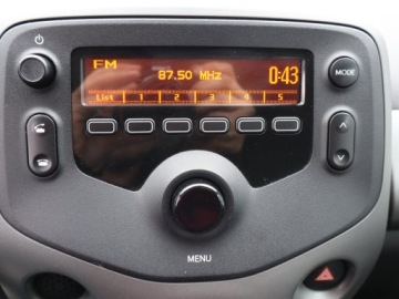 Toyota Aygo II Hatchback 3d Facelifting 1.0 VVT-i 72KM 2020 Toyota Aygo 1.0 VVT-i, Salon Polska, zdjęcie 11