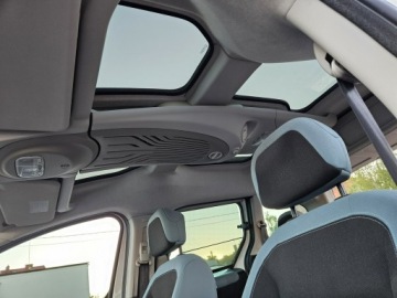 Citroen Berlingo II Combi Facelifting 1.6 VTi 120KM 2013 Citroen Berlingo Opłacony Zdrowy Zadbany, zdjęcie 17