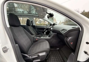 Peugeot 2014 Peugeot 308 Peugeot 308 PureTech 130 GPF Stop amp Start Allure Pack 1.2, zdjęcie 24