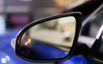 Toyota C-HR I Crossover Facelifting 2.0 Hybrid Dynamic Force 184KM 2019 Toyota C-HR 2.0 Hybrid Selection 2.0 Hybryda 184KM, zdjęcie 13