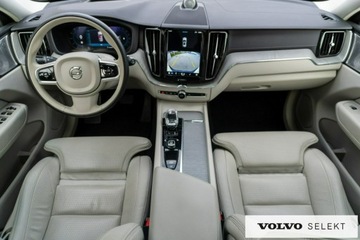 Volvo XC60 II 2023 Volvo XC 60 B5 AWD Ultimate Dark, DEMO!, zdjęcie 15