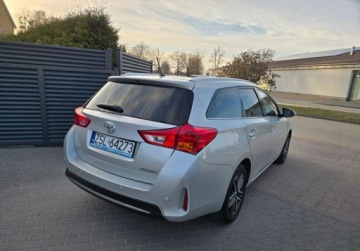Toyota Auris II Touring Sports Facelifting 1.6 Valvematic 132KM 2015 Toyota Auris Zarejestrowany, ubezpieczony. Zapraszamy. 1.6 Benzyna 132KM, zdjęcie 10
