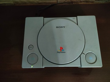 Konsola PLAYSTATION 1 SCPH- 9002[1]